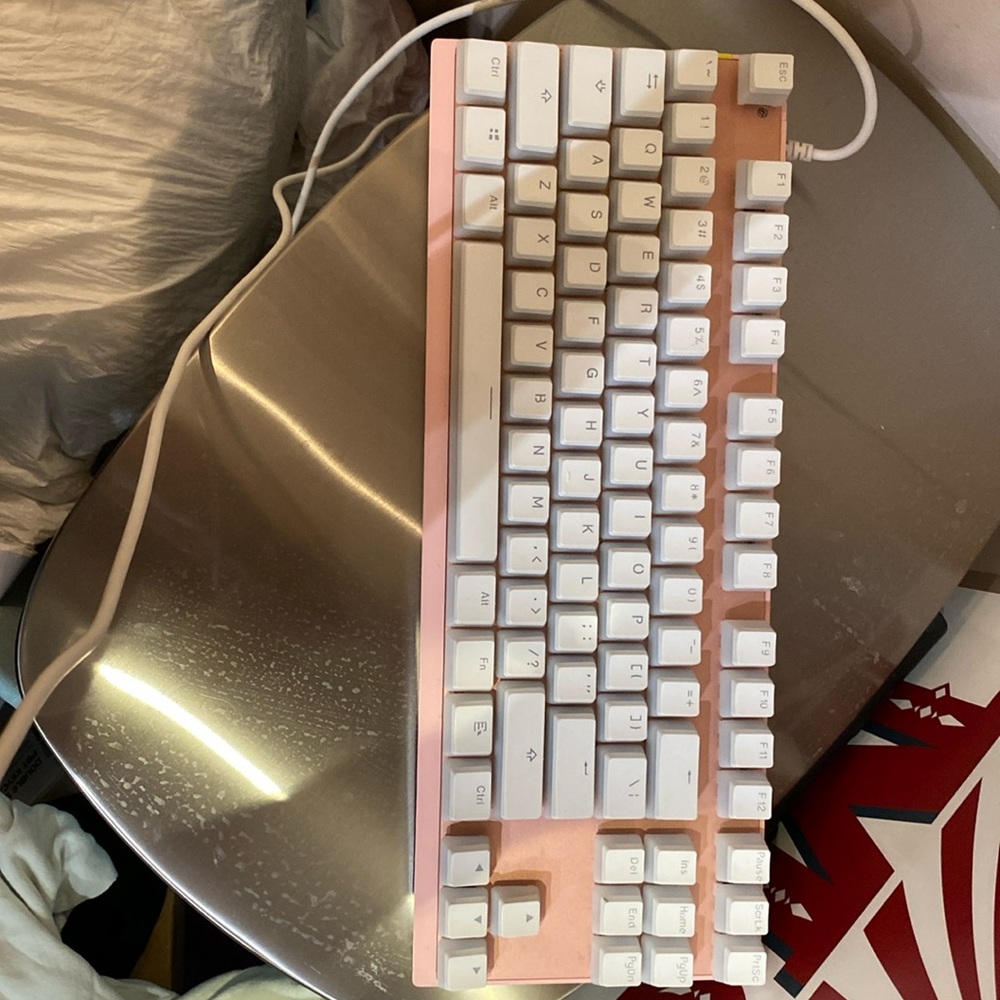 Pink Motospeed Keyboard